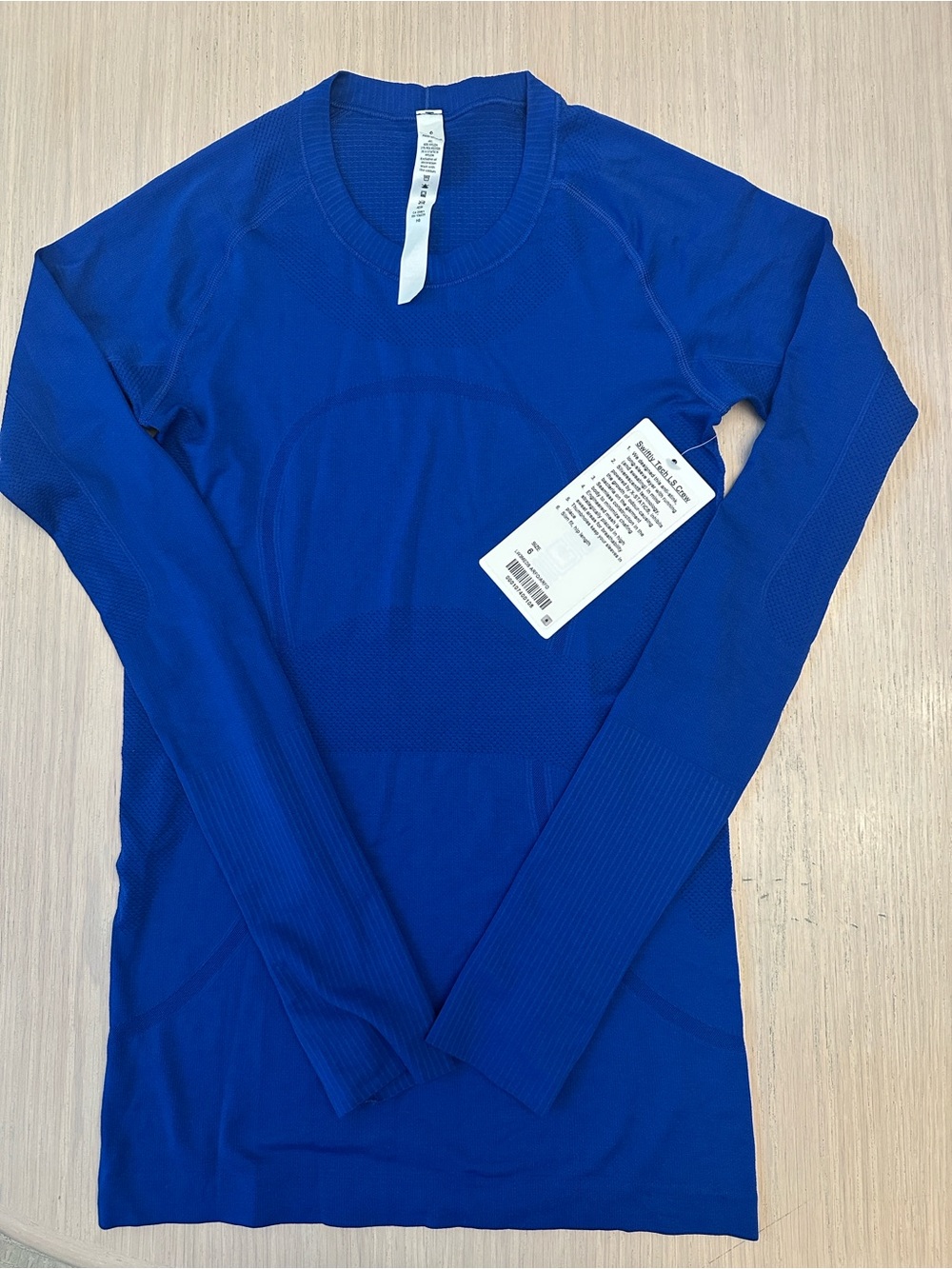 NWT Lululemon Swiftly Tech LS Crew size 6